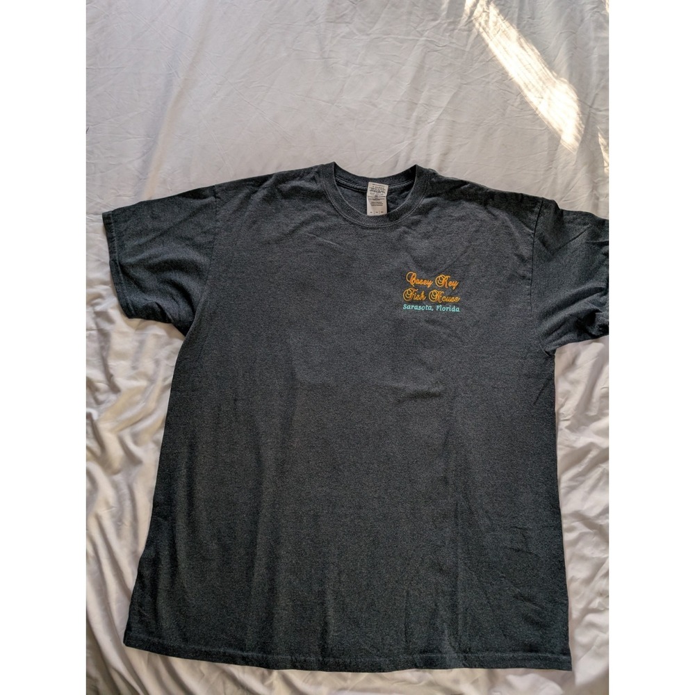 Gildan Adult XL‎ Casey Rey Fish House Sarasota, FL Gray Graphic Print T-Shirt